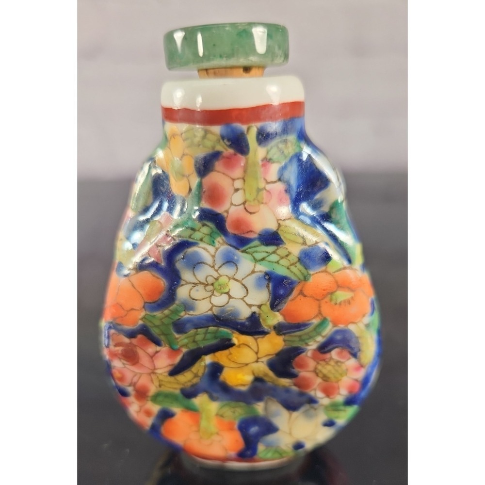 Vintage Chinese Cloisonne Painted enamel Colorful Flowers Snuff Bottle Jade Top‎
